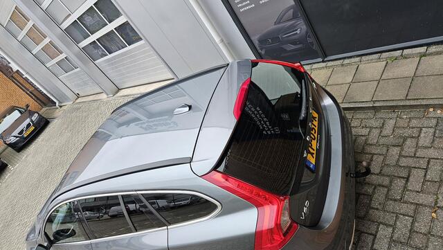 Volvo V60 2.0 D4 Nordic+ Volledig Dealer onderhouden!