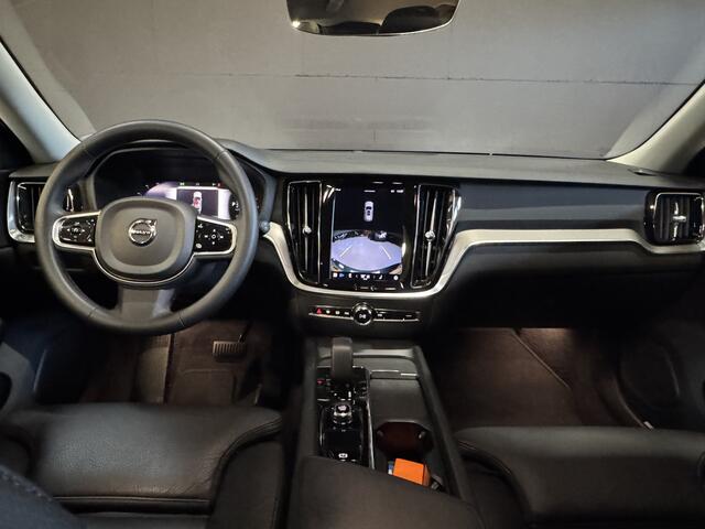Volvo V60 2.0 B4 Plus Bright | Lederen sportstoelen | Camera | Carplay | Adaptive cruise | Stoelverwarming V+A | Full LED