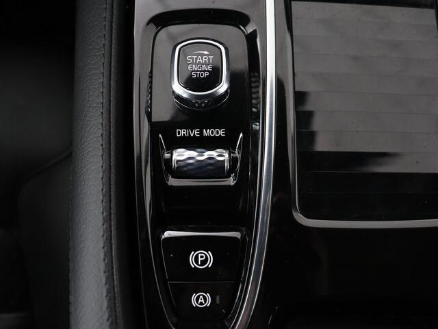 Volvo V60 2.0 T6 Recharge AWD Inscription | Leder | Camera | Carplay | Navigatie | Full LED | 18'' | Parkeerhulp | Cruise control | PHEV | Plug In