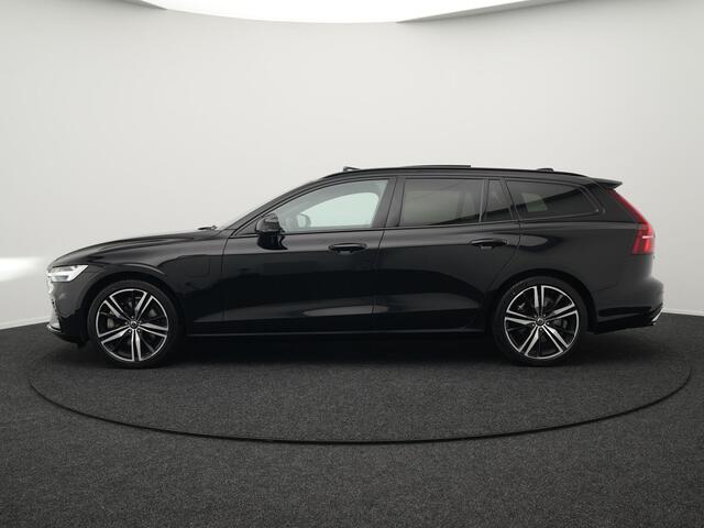 Volvo V60 T6 Recharge AWD R-Design LONG RANGE Plug In Hybrid Dealer O.H. PHEV | Panodak | Lederen Sportstoelen Memory | Harman Kardon | Apple Carplay | Navigatie | Camera | L.M. 19" | DAB | Virtual |