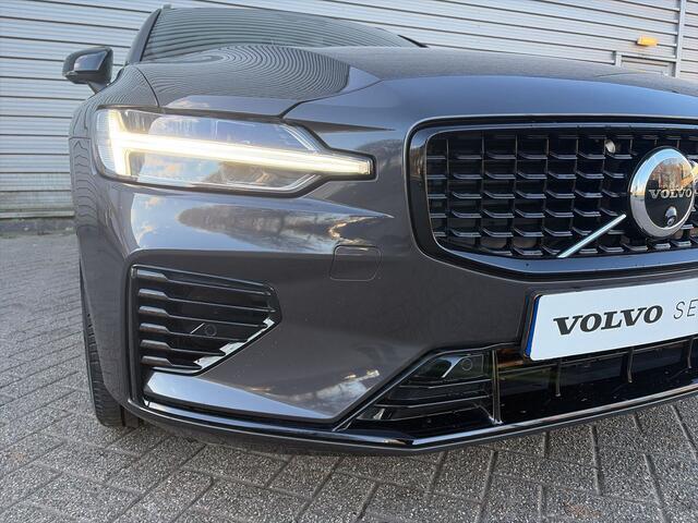 Volvo V60 2.0 T6 Plug-in hybrid AWD Plus Dark / Harman/Kardon / Trekhaak / Rondomzichtcamera /