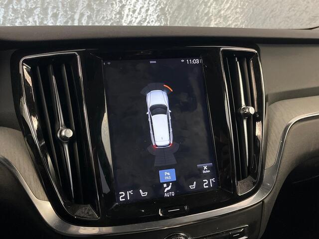 Volvo V60 2.0 T5 Inscription | Leder | Cruise control | Parkeer sensoren voor en achter | Stoelverwarming |
