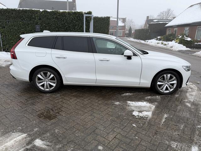 Volvo V60 2.0 B3 Business Pro AUTOMAAT/XENON/NAVI B