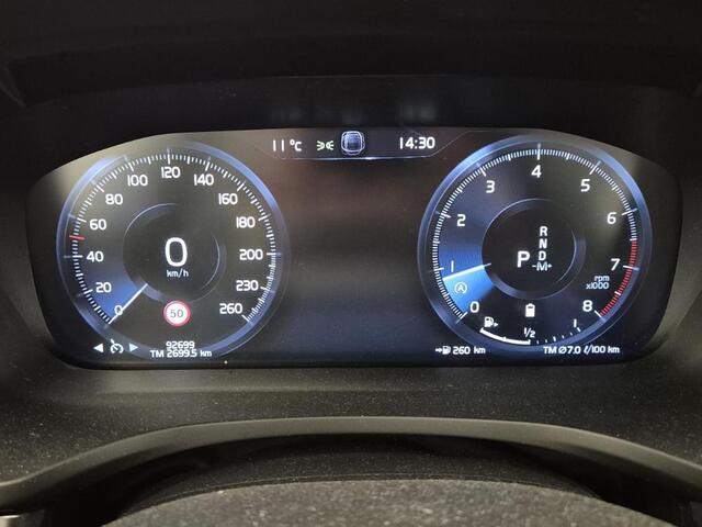 Volvo V60 2.0 B3 Momentum Advantage | Cruise Control | Navigatie | Apple CarPlay & Android Auto | Verwarmbare Voorruit | Parkeercamera |