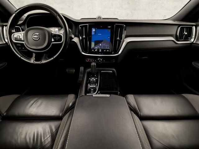 Volvo V60 2.0 T8 Twin Engine AWD Polestar Engineered 407Pk Automaat (PANORAMADAK, BOWERS&WILKINS AUDIO, HEAD-UP DISPLAY, KEYLESS, 360 GRADEN CAMERA, GELE GORDELS, TREKHAAK WEGKLAPBAAR, STANDKACHEL, 20 INCH)