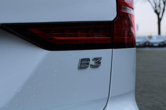 Volvo V60 B3 Automaat Business Pro | Adaptieve Cruise Control Met Pilot Assist | BLIS Dodehoekdetectie | Apple Carplay/Android Auto | Electronic Climate Control | DAB+ | Keyless Entry | Elektrische Achterklep | 17" Lichtmetalen Velgen | Park Assist Achter