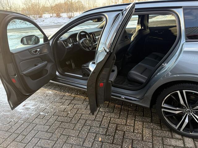 Volvo V60 2.0 B3 R-Design