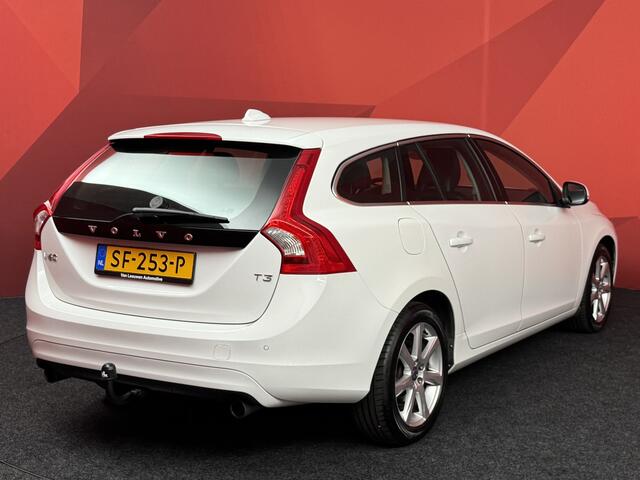 Volvo V60 1.5 T3 Polar+ | APK 29-12-2026 | Automaat | Stoelverwarming | Navi