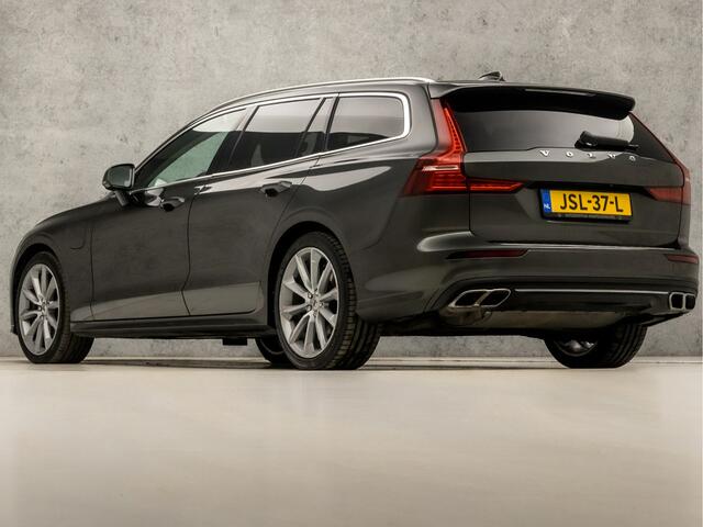 Volvo V60 2.0 T6 Recharge AWD Inscription Automaat 340Pk (APPLE CARPLAY, GROOT NAVI, DUAL TONE STUUR, STUUR/STOELVERWARMING, CAMERA, NIEUWE APK, NIEUWSSTAAT)