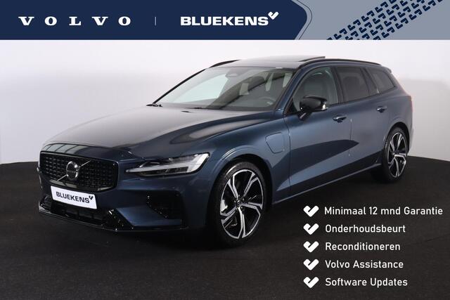 Volvo V60 T6 Recharge AWD Ultra Dark - Panorama/schuifdak - IntelliSafe Assist & Surround - Harman/Kardon audio - Parkeercamera achter - Verwarmde voorstoelen, stuur & achterbank - Parkeersensoren voor & achter - Elektr. bedienb. voorstoelen met geheugen - Extra ge