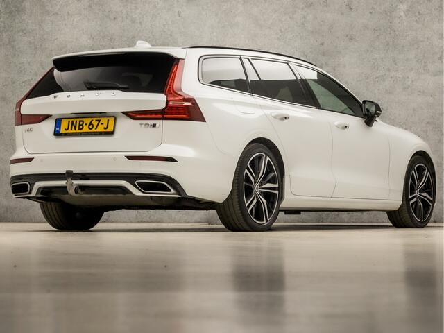 Volvo V60 2.0 T8 Twin Engine AWD Polestar Engineered 405Pk (PANORAMADAK, APPLE CARPLAY, MEMORY SEATS, LEDER, HARMAN/KARDON, TREKHAAK, CAMERA, ADAPTIVE CRUISE, GETINT GLAS, NIEUWSTAAT)