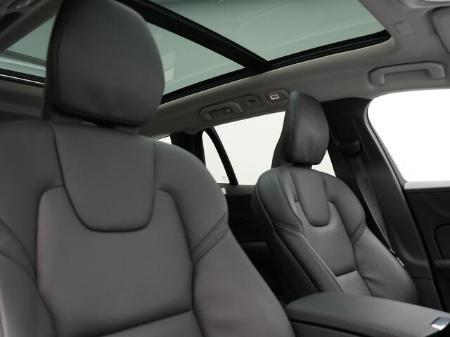 Volvo V60 T6 Recharge AWD LONG RANGE Plus Dark Plug In Hybrid 350pk Dealer O.H. PHEV | Panodak | Adaptive Cruise | 360 Camera | Head Up | Harman&Kardon | Lederen Sportstoelen Memory & Verwarmd | Google Assistent | Stuur Verwarmd | Apple Carplay | Keyless | Blis |