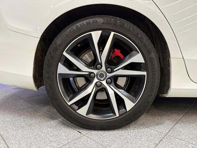 Volvo V60 2.0 T6 Recharge AWD R-Design 360|Trekhaak|H/K|HeadUp|Pano