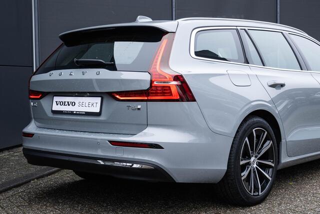 Volvo V60 T6 Plug-in hybrid AWD Essential Edition | Volvo guard | Keyless | Verstelbare lendensteunen | 18 inch lichtmetalen velgen |
