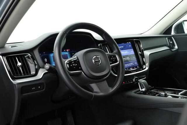 Volvo V60 2.0 T6 Plug-in hybrid AWD Plus Dark | Navi | Memory Seats | Stoel- Stuurverw. | Apple CarPlay | Camera | Keyless | 19''
