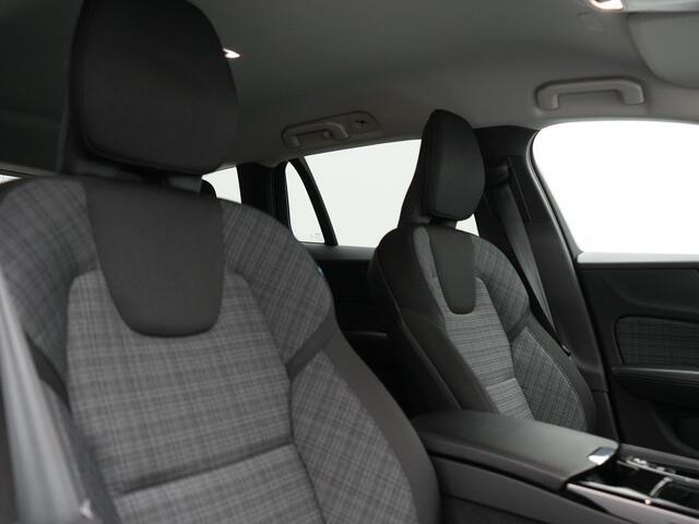 Volvo V60 T6 AWD Core Bright LONG RANGE Plug In Hybrid 350pk Dealer O.H. PHEV | Adaptive Cruise | 360 Camera | Voorstoelen & Stuur Verwarmd | Apple Carplay | Keyless | Navigatie | Virtual | DAB |