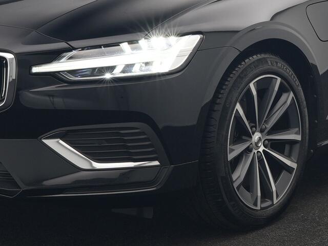 Volvo V60 T6 AWD Core Bright LONG RANGE Plug In Hybrid 350pk Dealer O.H. PHEV | Adaptive Cruise | 360 Camera | Voorstoelen & Stuur Verwarmd | Apple Carplay | Keyless | Navigatie | Virtual | DAB |