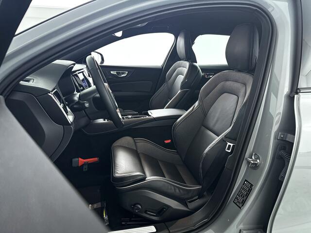 Volvo V60 T6 Plug-in hybrid AWD Plus Dark | Parkeercamera | Stoel- en Stuurverwarming | Harman Kardon | Trekhaak