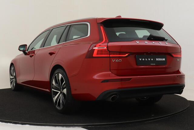 Volvo V60 T4 AUT. MOMENTUM PRO -BLIS|TREKHAAK|19"|ADAP.CRUISE|VERW.VOORSTOELEN