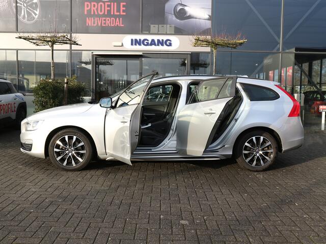 Volvo V60 2.0 T3 Polar+ Dynamic NAVI CLIMA
