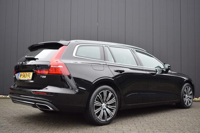 Volvo V60 2.0 T5 250pk Automaat Inscription Zwart Leder | Panoramadak | LED | Carplay | Virtual | Sportstoelen