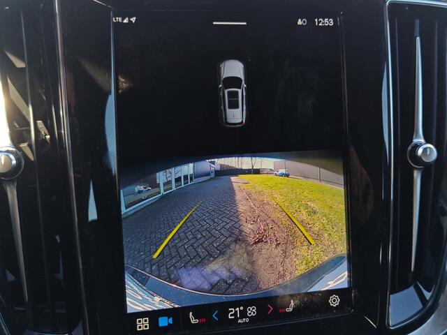 Volvo V60 T6 Plug-in hybrid AWD Plus Bright | Rijklaarprijs | Trekhaak | Long Range |