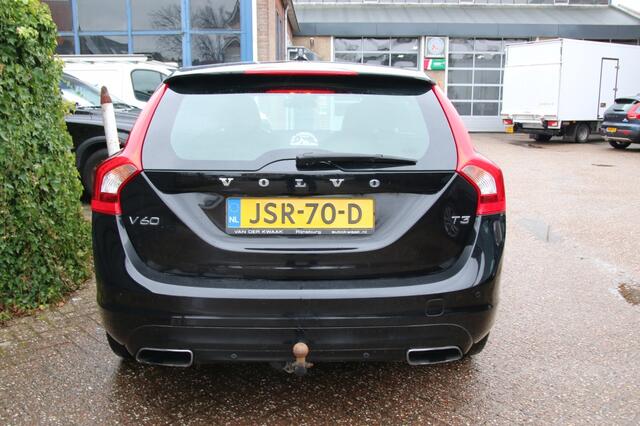 Volvo V60 2.0 T3 Mom.Pro /LEER/Trekhaak