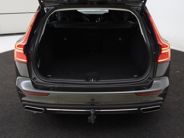 Volvo V60 2.0 T6 Recharge AWD Business Pro | Trekhaak | 360 Camera | Adaptive Cruise | Navigatie | Carplay | LED