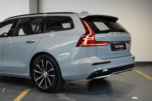 Volvo V60 T6 Plug-in hybrid AWD Plus Bright | Lederen Bekleding | Google Infotainment | Parkeercamera | Parkeersensoren voor + achter | Stoelverwarming | Stuurwielverwarming | Harman Kardon Premium Audio |