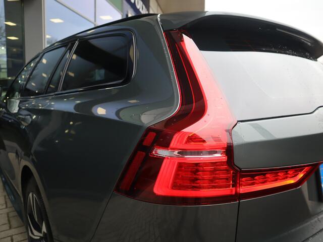 Volvo V60 2.0 T6 Plug-in hybrid AWD Plus Dark | Exterieur Styling Kit | Elektrische stoelen met memory |