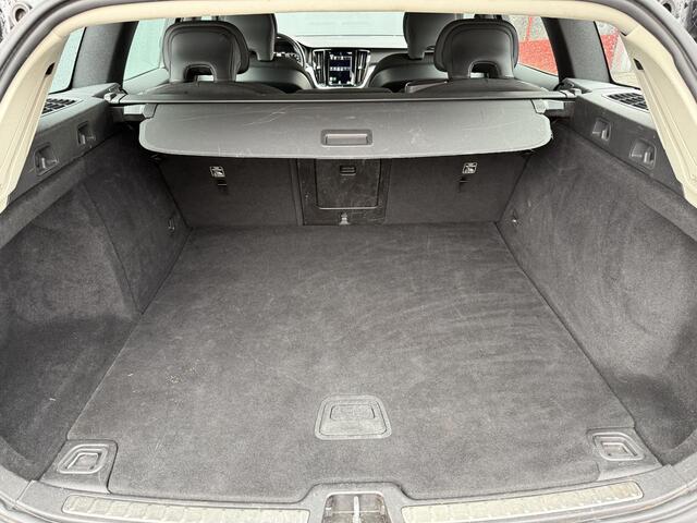 Volvo V60 BWJ 2021 2.0 B4 200 PK Momentum Advantage NIEUW BINNEN !!