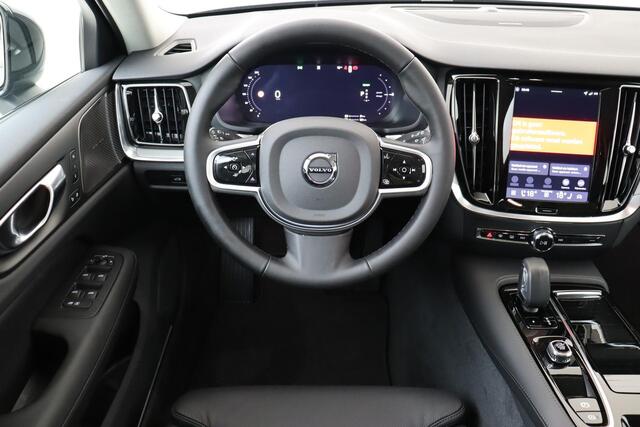 Volvo V60 T8 PLUG-IN HYBRID AWD PLUS PERFORMANCE ED. DARK -HARMAN/KARDON|360°CAM|POWER-SEATS|POLESTAR|19"