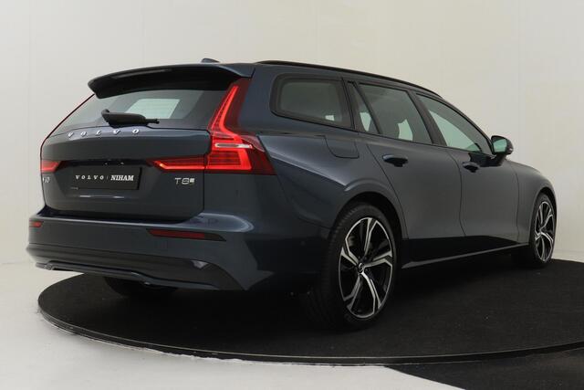 Volvo V60 T8 PLUG-IN HYBRID AWD PLUS PERFORMANCE ED. DARK -HARMAN/KARDON|360°CAM|POWER-SEATS|POLESTAR|19"