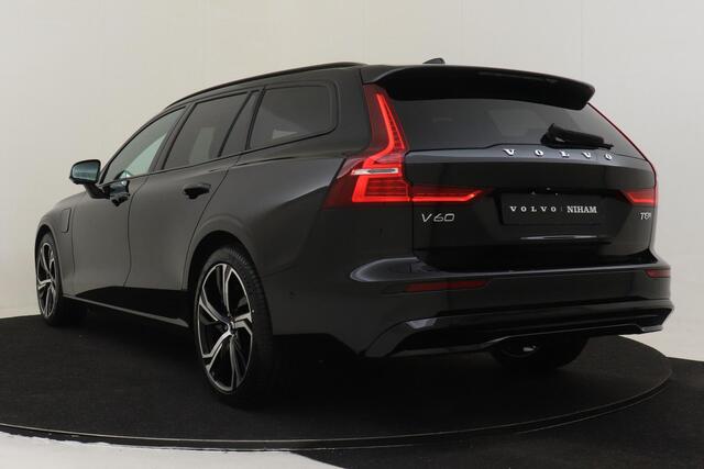 Volvo V60 T8 PLUG-IN HYBRID AWD ULTRA PERFORMANCE ED. DARK -PANO.DAK|HARMAN/KARDON|HEAD-UP DISP.|360°CAM|PRIVACY.GLAS|POLESTAR|19"