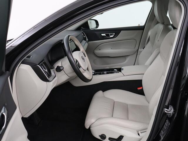 Volvo V60 2.0 T6 Recharge AWD Inscription | Leder | Stoel & stuurverwarming | Adaptive cruise | Camera | Carplay | Stuurverwarming | Keyless | Navigatie | Memory | PHEV | Plug In