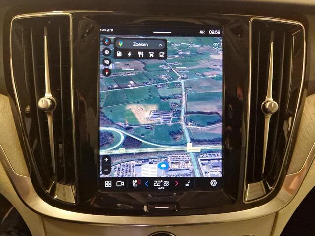 Volvo V60 2.0 T6 Plug-in hybrid AWD Plus Bright | Google auto | Harman/Kardon | Adaptieve cruise | Memory | Stoelventilatie voor | Stoelverwarming V+A | Stuurverwarming | Keyless entry/start |