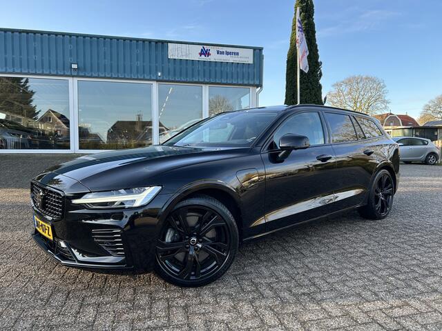 Volvo V60 2.0 T8 Plug-in hybrid AWD Ultra Dark