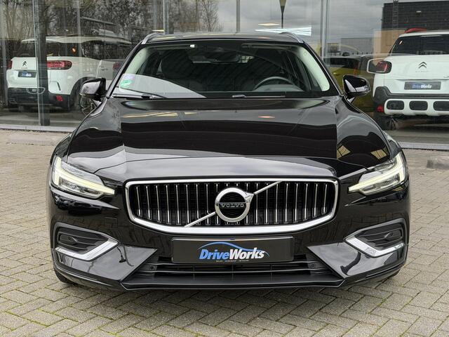 Volvo V60 2.0 T5 Inscription | 1. Eigenaar | Leer | Carplay | Nieuwstaat |
