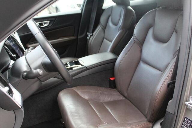 Volvo V60 2.0 T6 Recharge AWD Inscription Expression