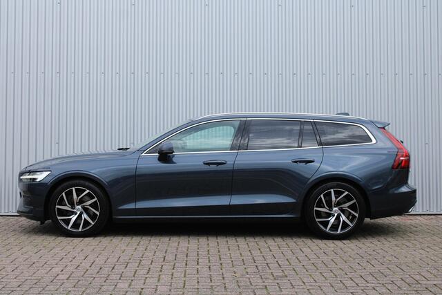 Volvo V60 T5 Automaat Momentum | Keyless Entry| Parkeersensoren voor + achter | Apple Carplay / Android Auto | Navigatie | Dealeronderhouden | Cruise Control | Privacy Glass | 18" Lichtmetalen Velgen