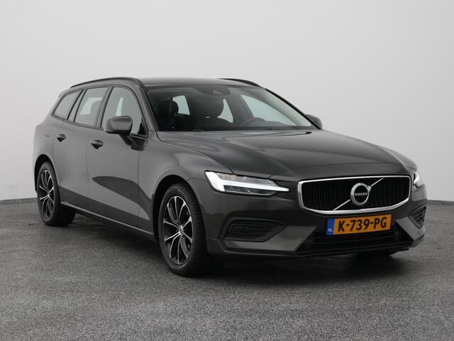 Volvo V60 2.0 B3 Momentum Advantage | CAMERA | LEDER