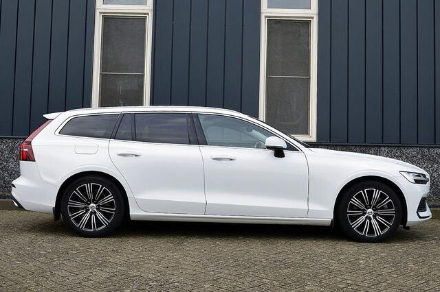 Volvo V60 2.0 T8 Recharge AWD Inscription Rijklaarprijs-Garantie Leder Sport interieur Trekhaak Led Camera