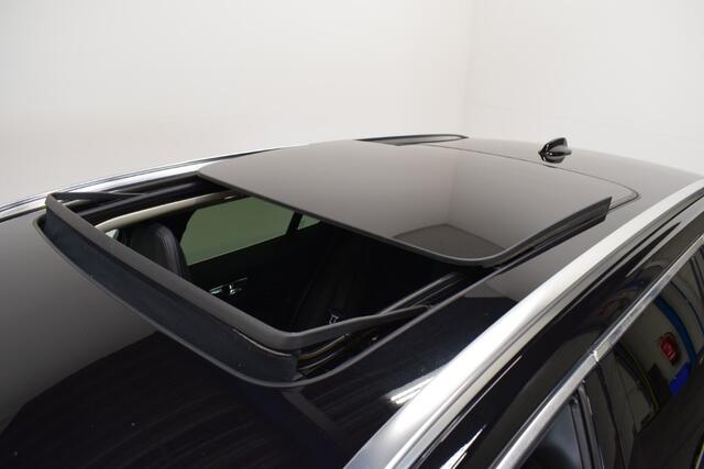 Volvo V60 2.0 T5 250pk AUT8 Momentum Trekhaak 1800kg/ Leer/ Pano/ Stoelverw.