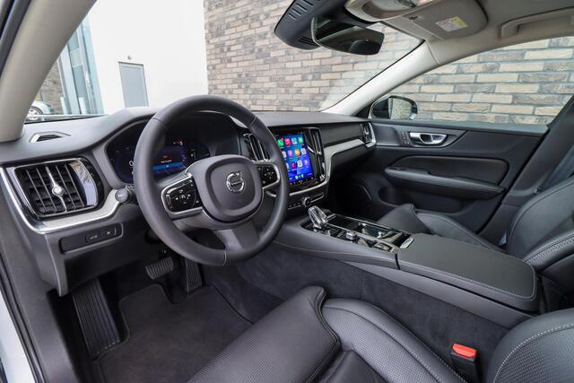 Volvo V60 T6 Plug-in hybrid AWD Plus Dark | PHEV | Long Range | Pilot Assist | Trekhaak | Panoramadak | Rijklaarprijs - incl.garantie