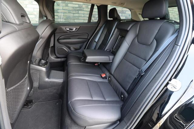 Volvo V60 T6 Plug-in hybrid AWD Core Bright | PHEV | Long Range | Leer | Trekhaak | Rijklaarprijs - incl.garantie