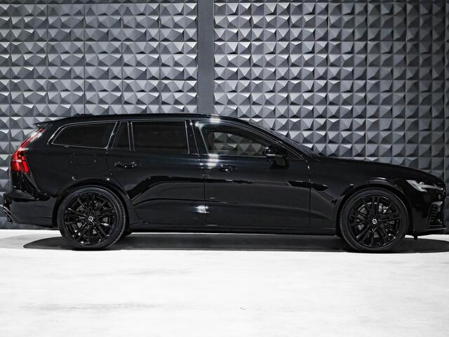 Volvo V60 2.0 T6 Recharge AWD R-Design | Pano | HUD | H&K | Nappa | Topv. | BLIS |