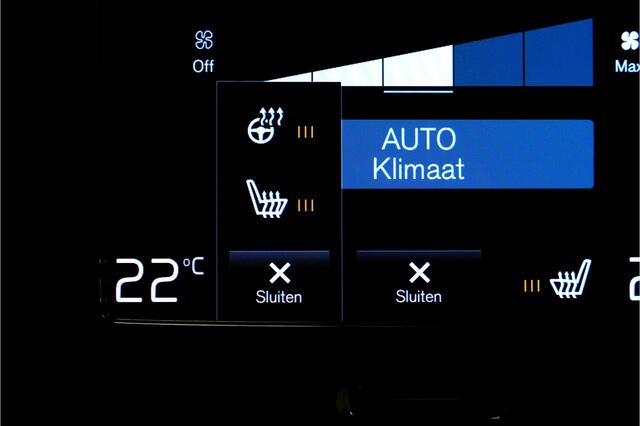 Volvo V60 2.0 T6 AWD Long Range 293kW/399pk Aut8 Recharge R-Design ADAPT.CRUISE + EL.TREKHAAK + SUBWOOFER + DAB+ + LEDER/GAASSTOF + PILOT ASSIST + ADAPT.CRUISE + STOEL-&STUURVERWARMING + CAMERA + PD-GLASS + KEYLESS ENTRY&GO + PARKSENSOREN + 19" LM-VELGEN!!