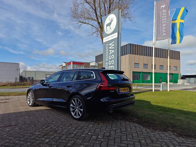 Volvo V60 T4 Momentum Pro | Rijklaarprijs | Trekhaak | Leer | Intellisafe |