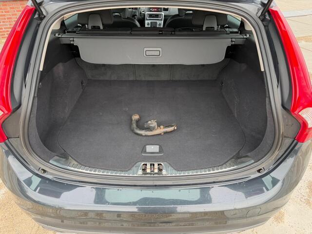 Volvo V60 2.0 D3 150pk Navigatie / Trekhaak