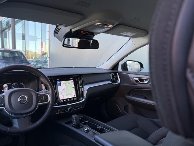 Volvo V60 BWJ 2022 2.0 B4 200 PK Momentum AUTOMAAT | TREKHAAK | STOEL + STUURVERW. | FULL LED | CAMERA | ADAPTIVE CRUISE | CARPLAY + ANDROID | NAVI | CLIMA | LMV | PDC